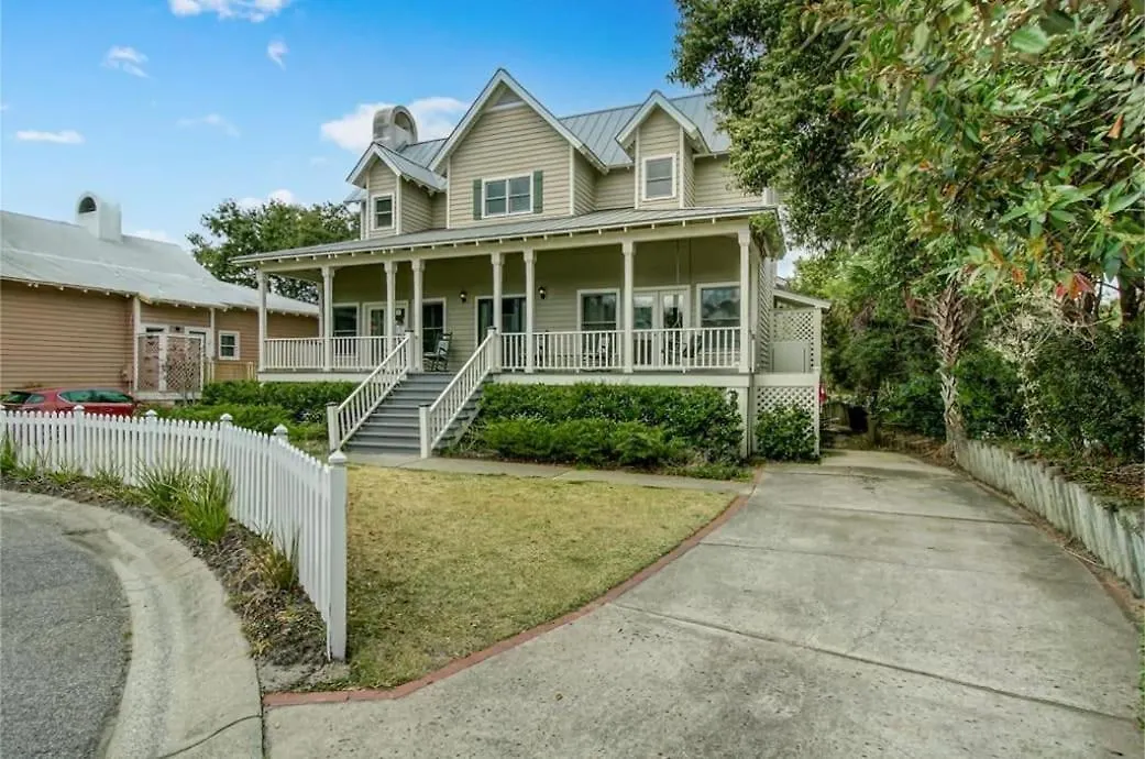 85 Grand Pavilion By Avantstay Walk To The Spacious Porch Isle of Palms