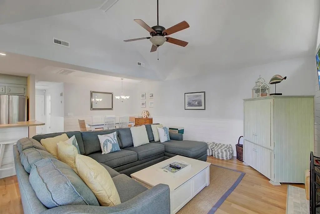 Holiday home Village 10 By Wild Dunes, With Amenities *