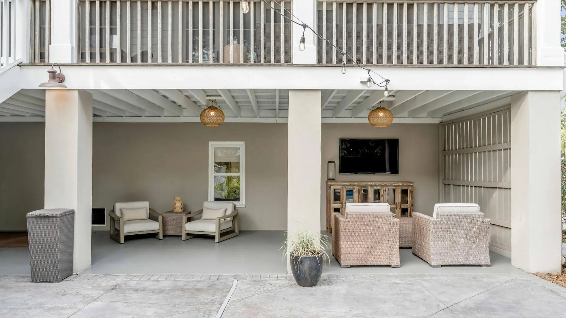 2204 Waterway Blvd Holiday home *