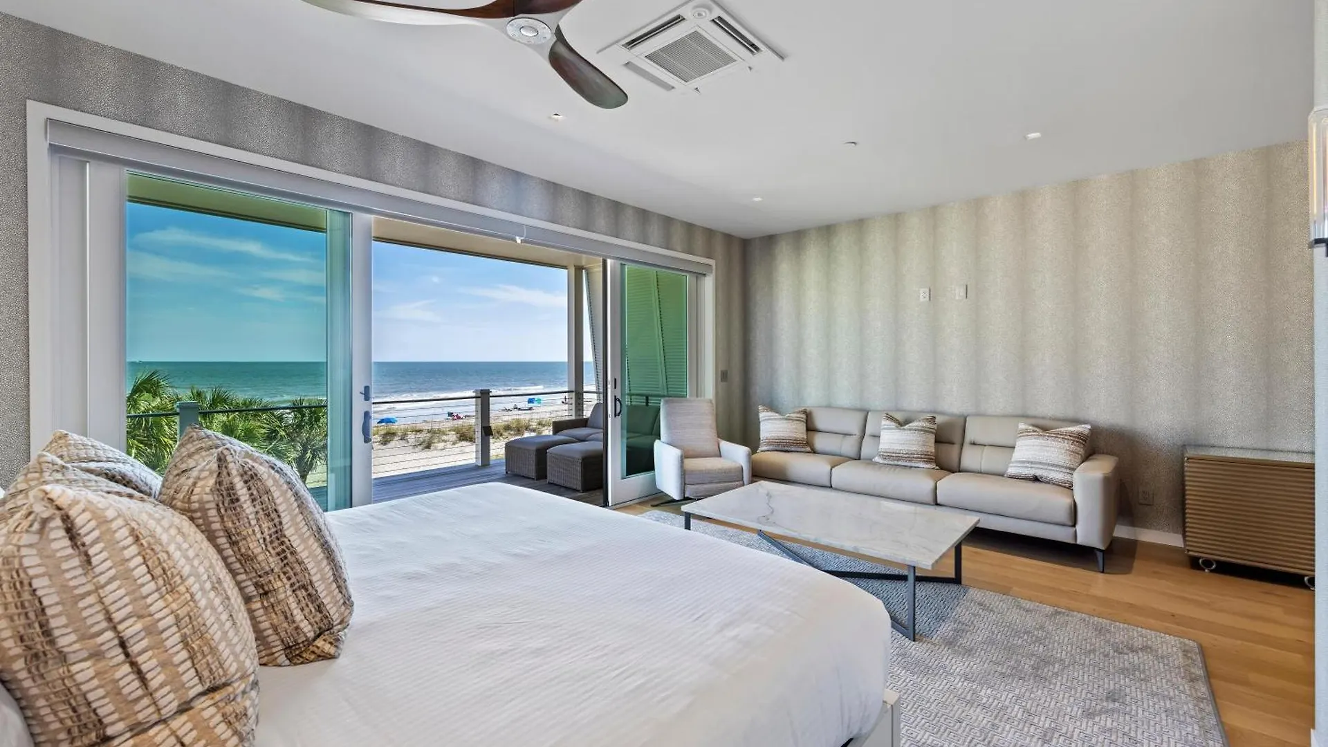 64 Grand Pavilion Holiday home