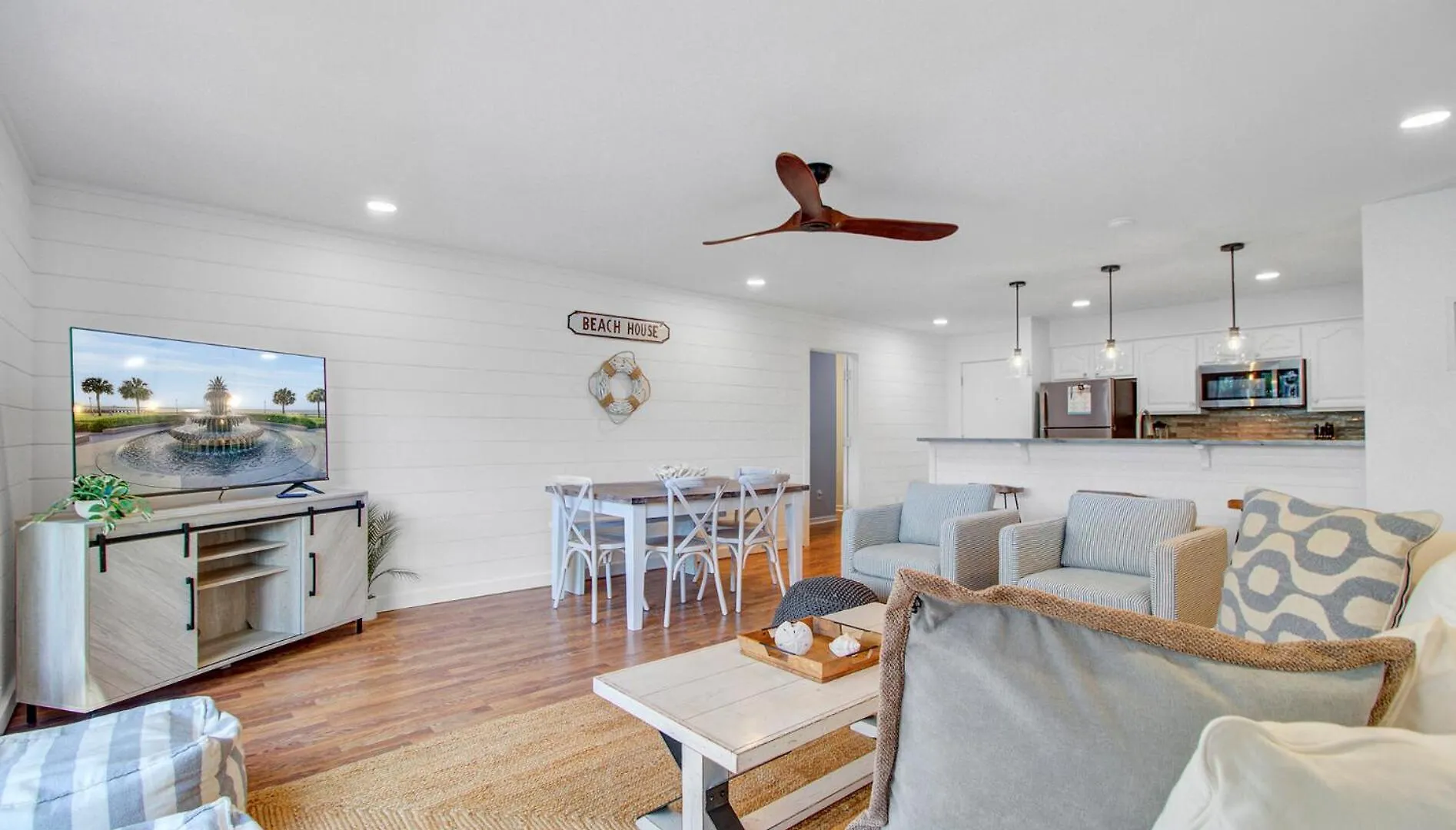 Lagoon 27 By Wild Dunes, With Amenities Holiday home Isle of Palms